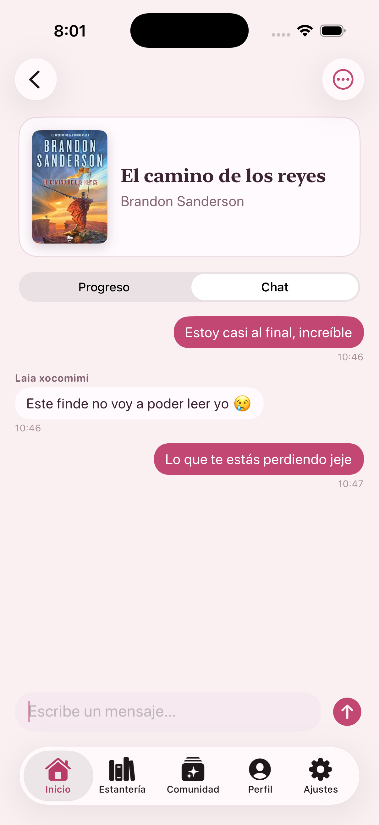 Chat between friends during a joint read in Mistbook